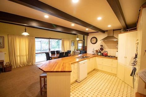 Photo of property in 49 Pukepapa Road, Marton, 4710