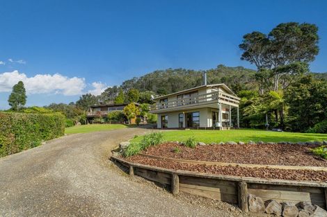 Photo of property in 39 Grange Road, Hahei, Whitianga, 3591