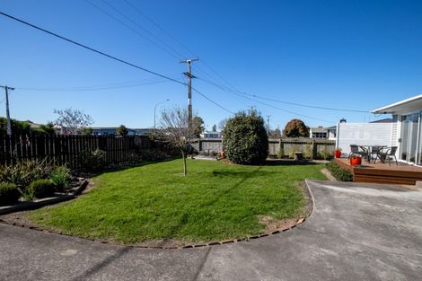 Photo of property in 67 Pipiroa Road, Ngatea, 3503