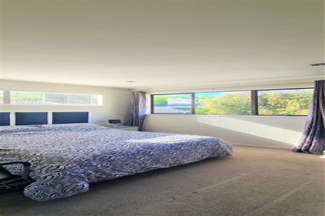 Photo of property in 1/56 Heathcote Road, Castor Bay, Auckland, 0620
