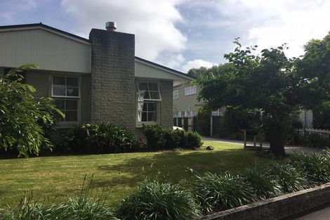Photo of property in 63 Parkstone Avenue, Ilam, Christchurch, 8041