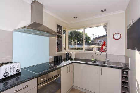 Photo of property in 247 Victoria Street West, Pukekohe, 2120