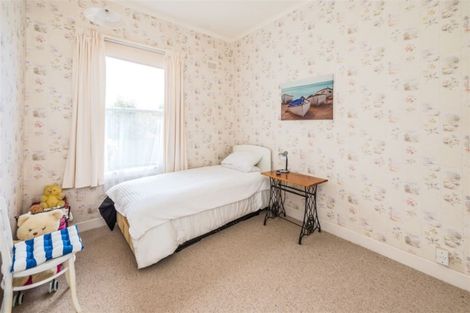 Photo of property in 11 Peakes Road, Saint Johns Hill, Whanganui, 4501