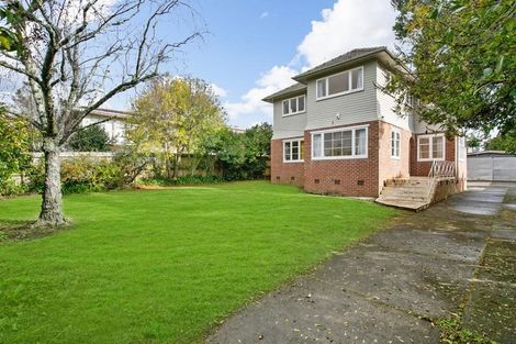 Photo of property in 41 Blockhouse Bay Road, Avondale, Auckland, 1026