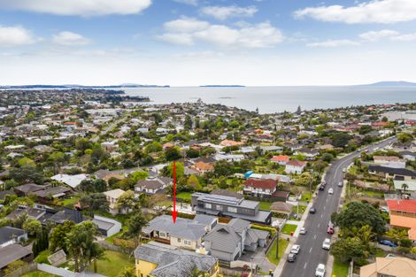 Photo of property in 1/47 Knights Road, Rothesay Bay, Auckland, 0630
