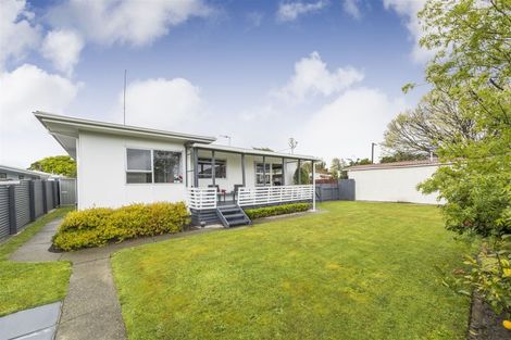 Photo of property in 6b Purdie Place, Milson, Palmerston North, 4414