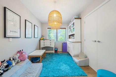 Photo of property in 10 Parawera Drive, Acacia Bay, Taupo, 3330