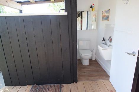 Photo of property in 10 Mack Street, Foxton Beach, Foxton, 4815