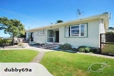 Photo of property in 20 Johnston Street, Featherston, 5710