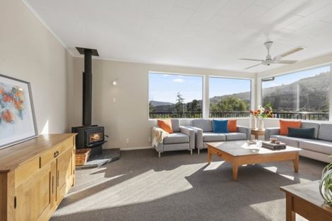 Photo of property in 15 Ngahere Street, Stokes Valley, Lower Hutt, 5019