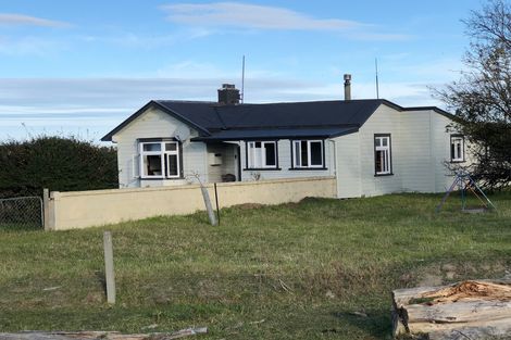 Photo of property in 69 Mchardy Road, Sutton, Middlemarch, 9597