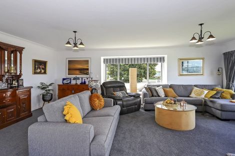 Photo of property in 61 Hamurana Road, Omokoroa, 3114