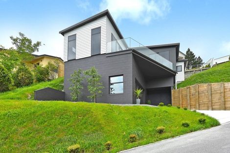 Photo of property in 8a Mccarthy Grove, Clouston Park, Upper Hutt, 5018