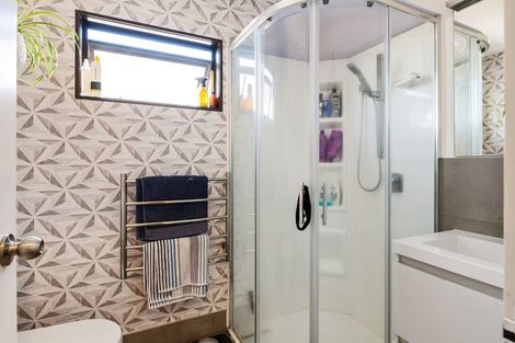 Photo of property in 1061 Papamoa Beach Road, Papamoa Beach, Papamoa, 3118