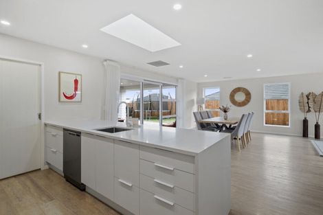 Photo of property in 18 Puna Rise, Wharewaka, Taupo, 3330