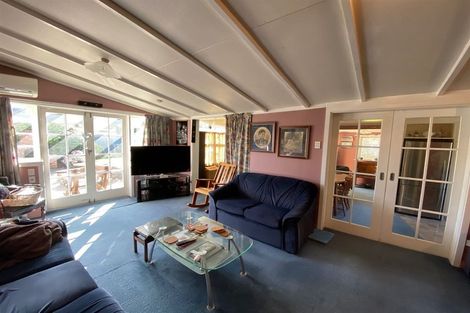 Photo of property in 213 Talbot Street, Geraldine, 7930