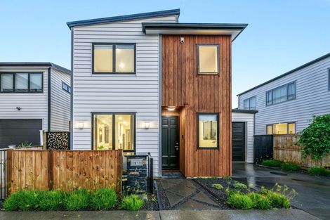 Photo of property in 15 Silvereye Road, Hobsonville, Auckland, 0616