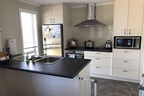 Photo of property in 94 Coster Street, Stoke, Nelson, 7011