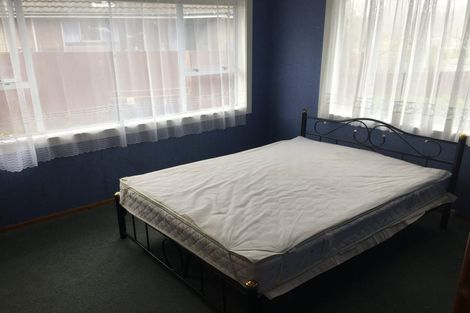 Photo of property in 38 Dickson Crescent, Hornby, Christchurch, 8042