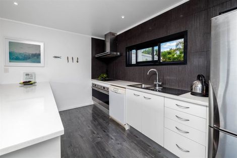 Photo of property in 118 Landing Road, Kerikeri, 0230