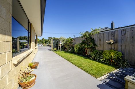 Photo of property in 43 Lune Street, South Hill, Oamaru, 9400