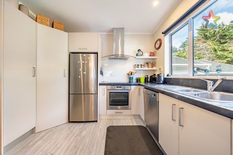 Photo of property in 33 Mcgowan Road, Wainuiomata, Lower Hutt, 5014