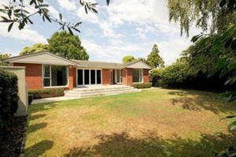Photo of property in 46 Grahams Road, Ilam, Christchurch, 8041
