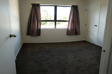 Photo of property in 15 Elizabeth Drive, West Harbour, Auckland, 0618
