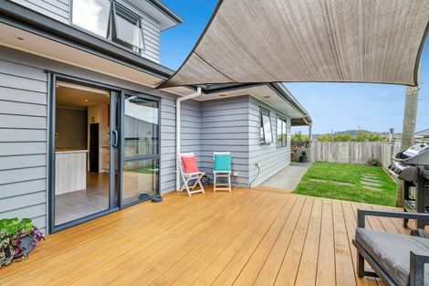 Photo of property in 14 Kingfisher Road, Silverdale, 0932