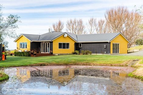 Photo of property in 16 Nikau Lane, Maungaturoto, 0520