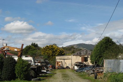 Photo of property in 12 Vogel Street, Shannon, 4821