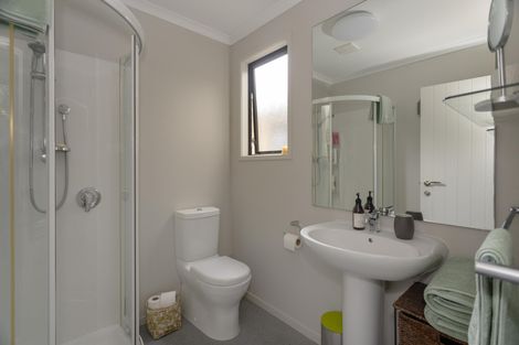 Photo of property in 94-98 Weston Road, Weston, Oamaru, 9401