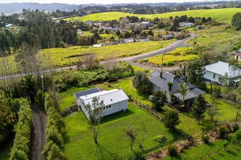 Photo of property in 95 Lake Road, Okaihau, 0475