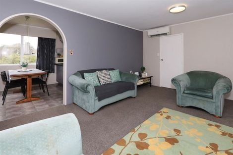 Photo of property in 7b Crescent Court, Melville, Hamilton, 3206