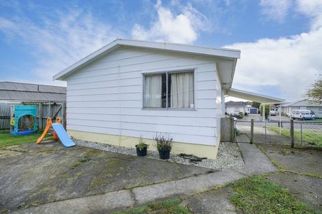 Photo of property in 56 Lauder Crescent, Heidelberg, Invercargill, 9812