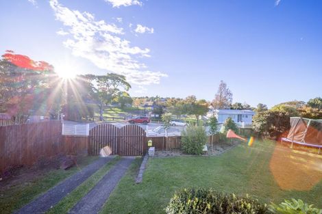 Photo of property in 29 Matipo Crescent, Pukete, Hamilton, 3200