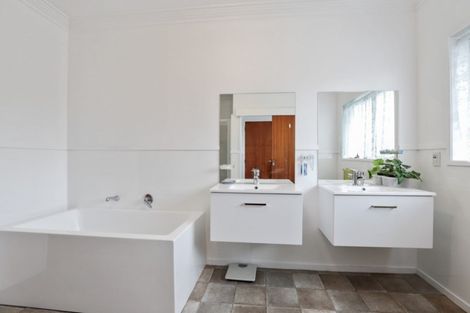 Photo of property in 65 Young Street, Morrinsville, 3300