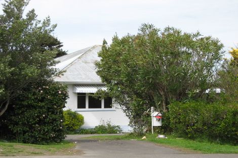 Photo of property in 28 Totara Street, Tawhero, Whanganui, 4501