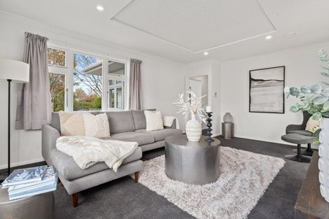 Photo of property in 9 Armstrong Avenue, Carterton, 5713