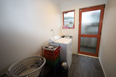 Photo of property in 50b Maunganui Road, Mount Maunganui, 3116