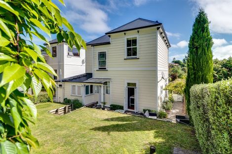 Photo of property in 3 Hooker Avenue, Hospital Hill, Napier, 4110
