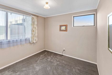 Photo of property in 53 Hinau Street, Castlecliff, Whanganui, 4501