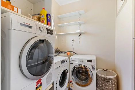 Photo of property in 86 Hastings Road, Mairangi Bay, Auckland, 0630