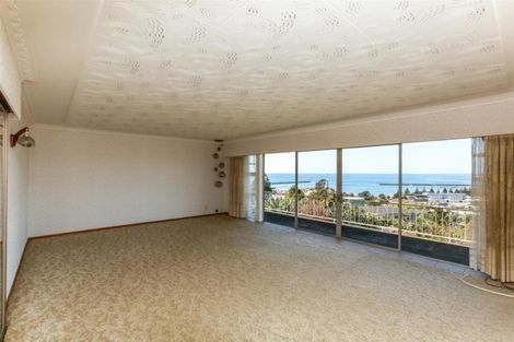 Photo of property in 8a Scott Street, Moturoa, New Plymouth, 4310