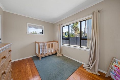 Photo of property in 169 Welcome Bay Road, Welcome Bay, Tauranga, 3112