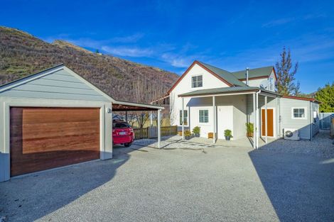Photo of property in 107 Devon Street, Arrowtown, 9302