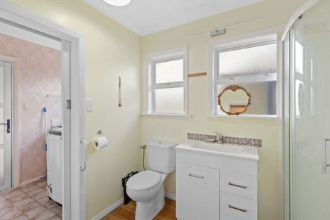 Photo of property in 10 Tawa Street, Levin, 5510