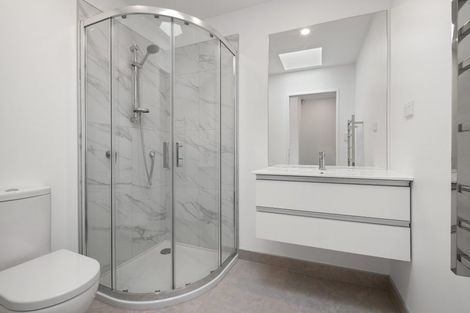 Photo of property in 2/28 Matapouri Road, Mangere Bridge, Auckland, 2022