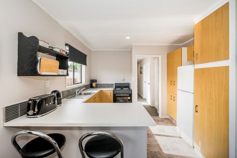 Photo of property in 109 Makarini Street, Paraparaumu, 5032