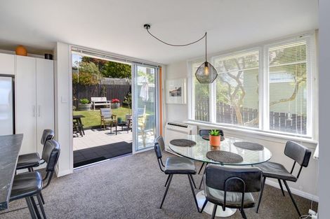 Photo of property in 32 Aberdeen Road, Saint Clair, Dunedin, 9012